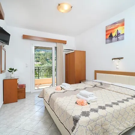 Ferienwohnung Apollonio Chrisi Ammoudia Exterior foto