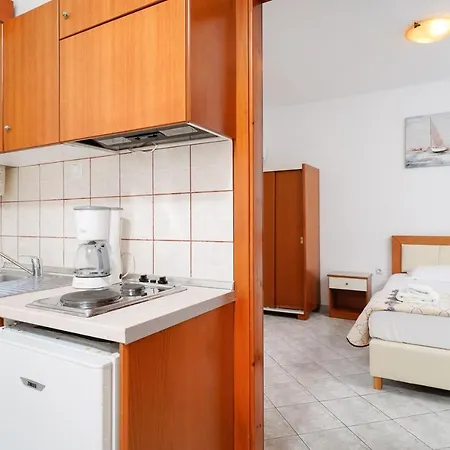Ferienwohnung Apollonio Chrisi Ammoudia Exterior foto